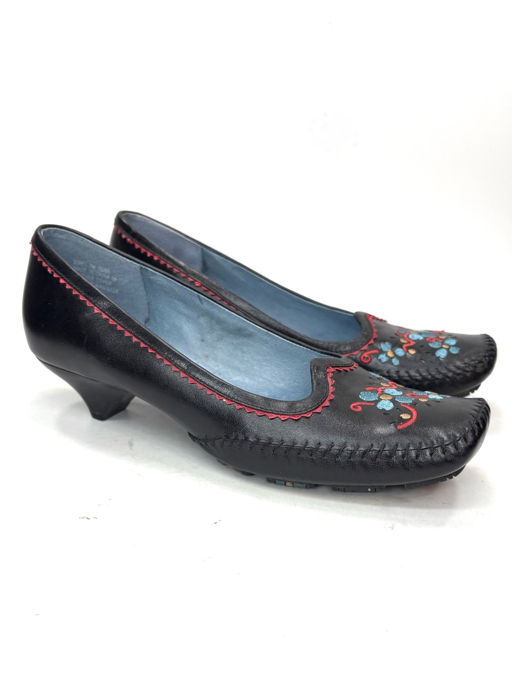 Indigo Embroidered Leather Kitten Heels | 7